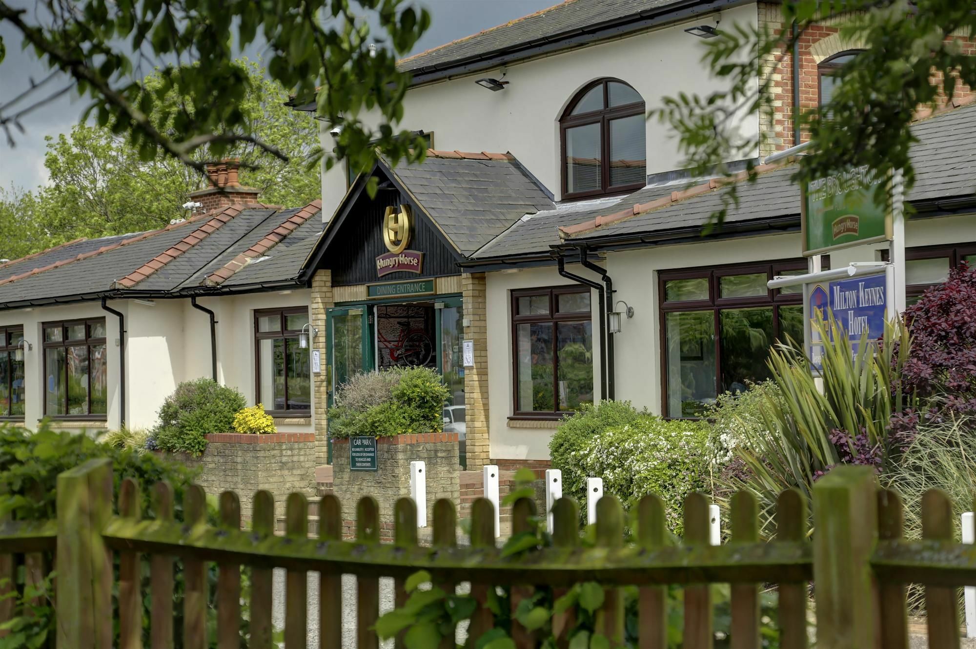 The Broughton Hotel By Greene King Inns Milton Keynes Luaran gambar